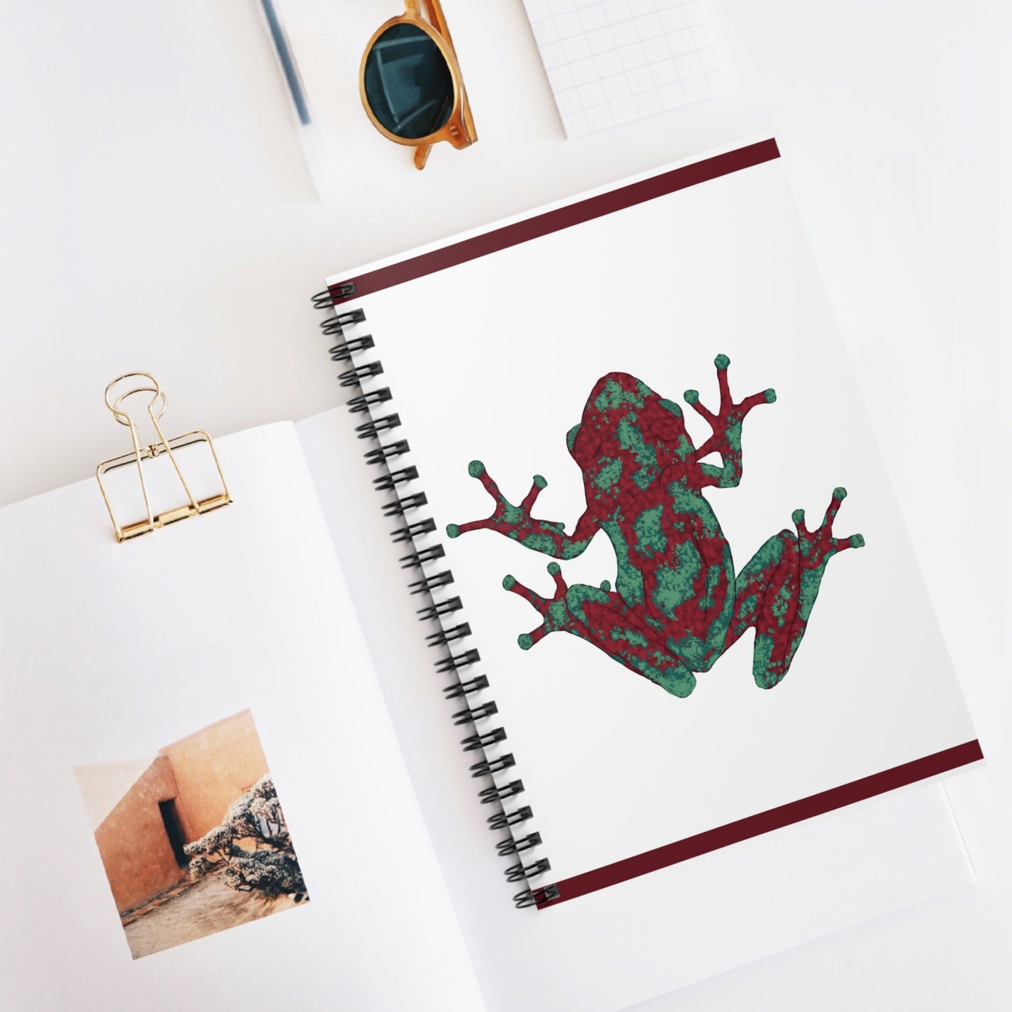 Colorful Frog Spiral Notebook - Perfect for Nature Lovers, Eco-Friendly Journal, Gift Idea for Students, Artists, & Nature Enthusiasts