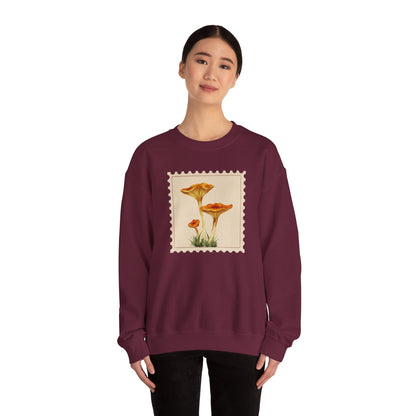 Vintage Floral Crewneck Sweatshirt, Cozy Fall Wear, Unisex Gift, Mushroom Art Apparel, Nature Lover Outfit, Comfy Mushroom Crewneck, Vintage Style