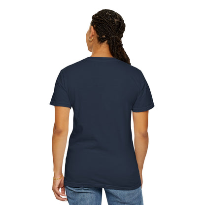 Vibrant Chameleon T-Shirt | Eco-friendly Fashion Tee, Unisex Graphic Tee, Animal Lover Shirt, Gift for Nature Enthusiasts