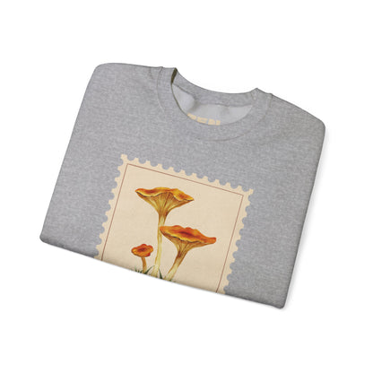 Vintage Floral Crewneck Sweatshirt, Cozy Fall Wear, Unisex Gift, Mushroom Art Apparel, Nature Lover Outfit, Comfy Mushroom Crewneck, Vintage Style