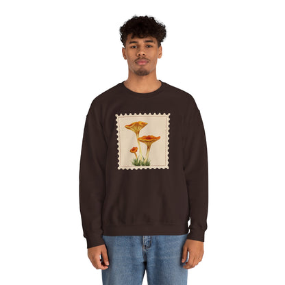 Vintage Floral Crewneck Sweatshirt, Cozy Fall Wear, Unisex Gift, Mushroom Art Apparel, Nature Lover Outfit, Comfy Mushroom Crewneck, Vintage Style