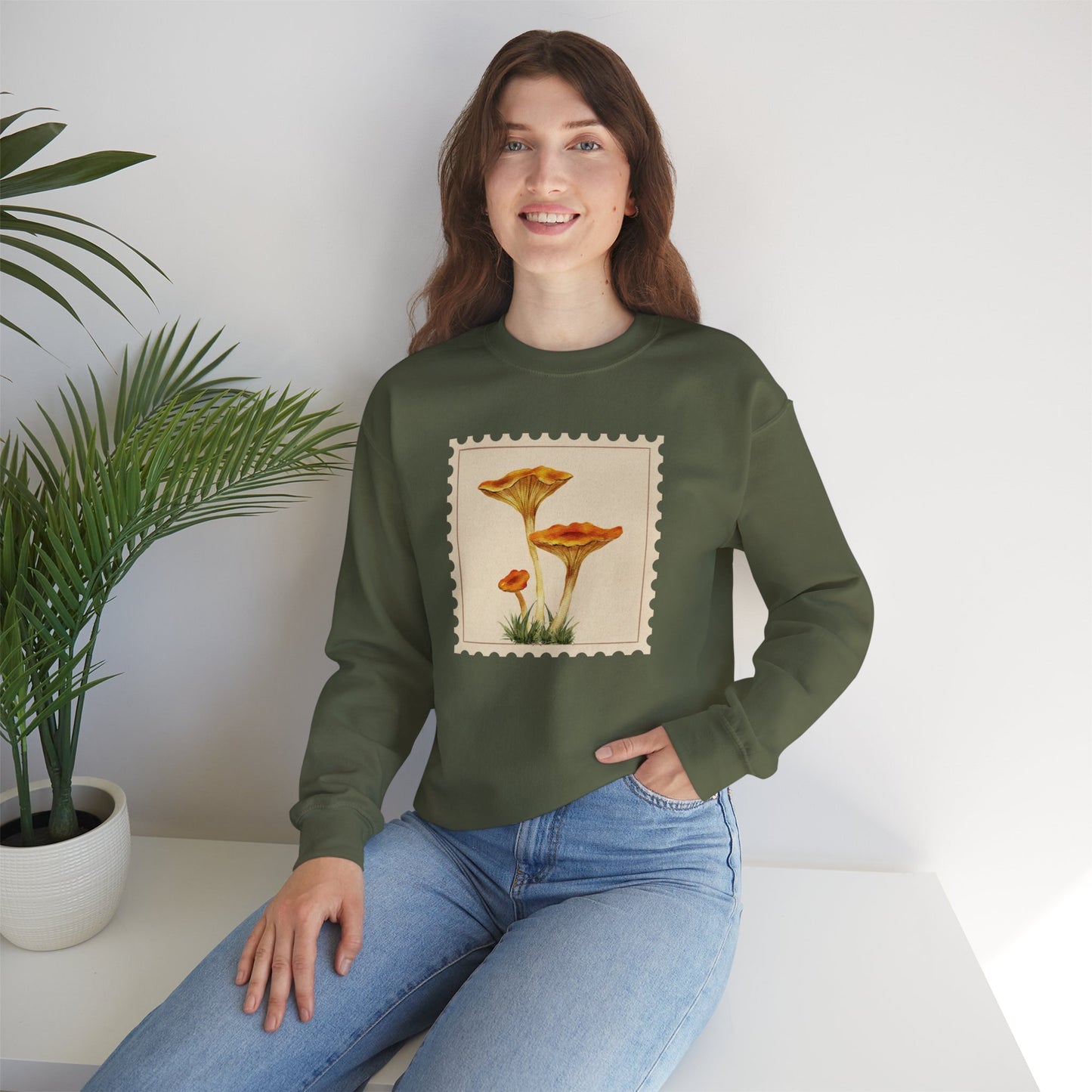 Vintage Floral Crewneck Sweatshirt, Cozy Fall Wear, Unisex Gift, Mushroom Art Apparel, Nature Lover Outfit, Comfy Mushroom Crewneck, Vintage Style