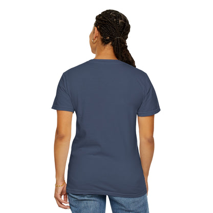 Vibrant Chameleon T-Shirt | Eco-friendly Fashion Tee, Unisex Graphic Tee, Animal Lover Shirt, Gift for Nature Enthusiasts