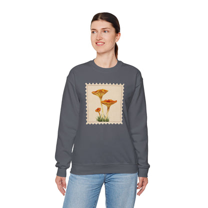 Vintage Floral Crewneck Sweatshirt, Cozy Fall Wear, Unisex Gift, Mushroom Art Apparel, Nature Lover Outfit, Comfy Mushroom Crewneck, Vintage Style