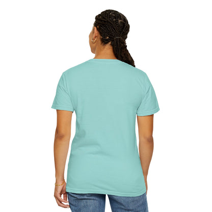 Vibrant Chameleon T-Shirt | Eco-friendly Fashion Tee, Unisex Graphic Tee, Animal Lover Shirt, Gift for Nature Enthusiasts