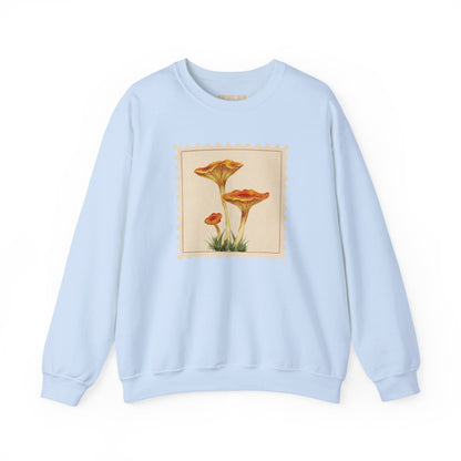Vintage Floral Crewneck Sweatshirt, Cozy Fall Wear, Unisex Gift, Mushroom Art Apparel, Nature Lover Outfit, Comfy Mushroom Crewneck, Vintage Style