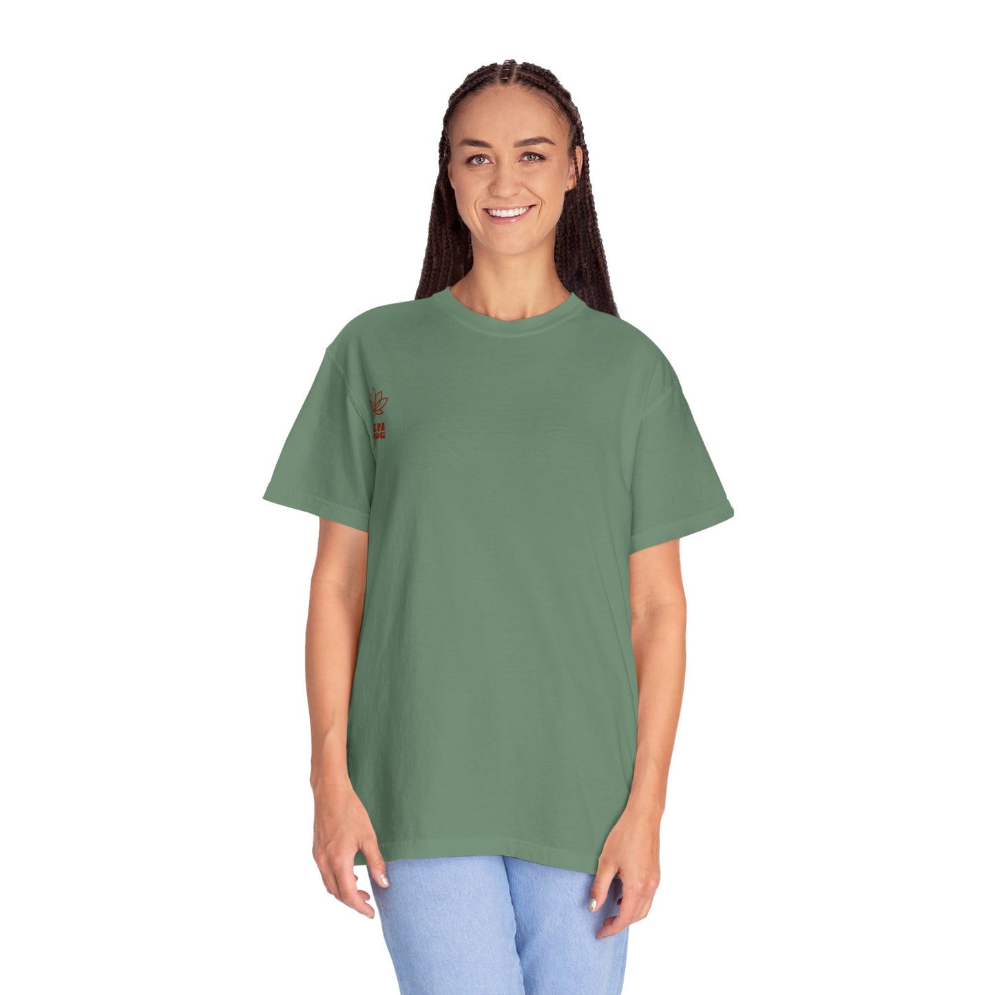 Vibrant Giraffe Graphic Tee, Unisex T-shirt, Gift for Animal Lovers, Casual Wear, Nature-Themed Apparel, Unique Graphic Shirt