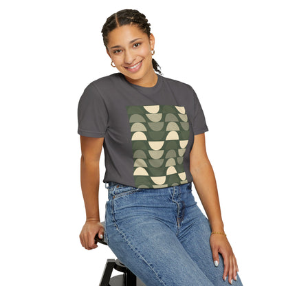 Stylish Unisex Garment-Dyed T-Shirt with Abstract Wave Design, Casual Wear, Graphic Tee, Unique Fashion, Gift for Him/Her