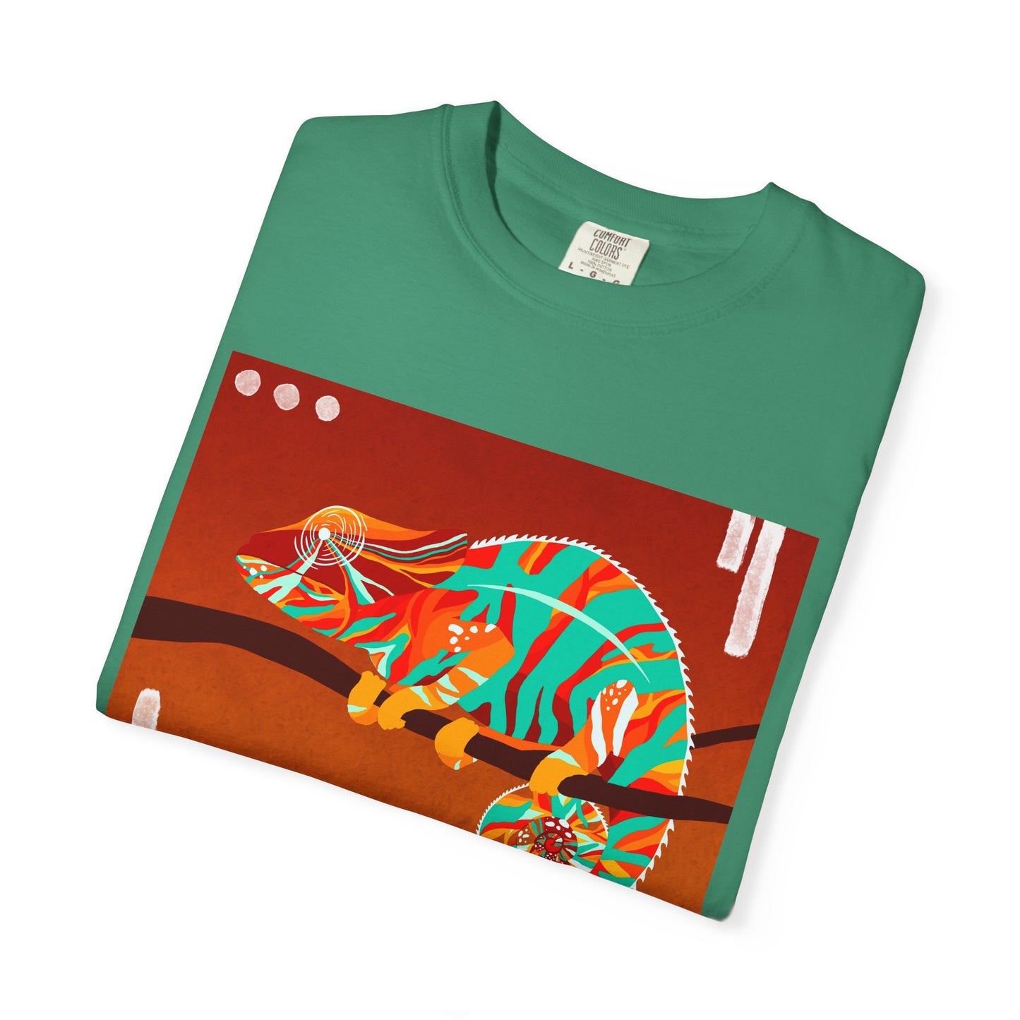 Vibrant Chameleon T-Shirt | Eco-friendly Fashion Tee, Unisex Graphic Tee, Animal Lover Shirt, Gift for Nature Enthusiasts